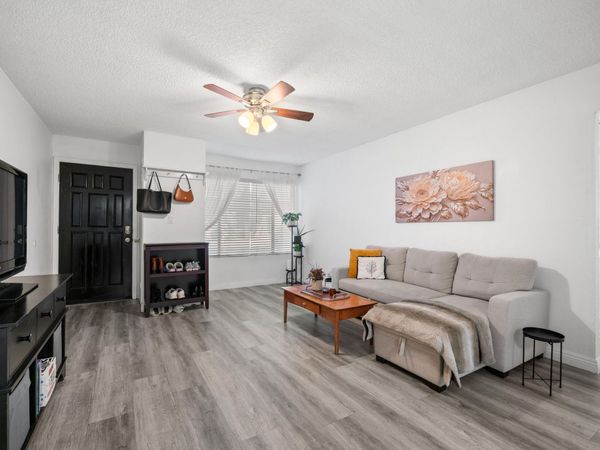 1927 E HAMPTON Avenue, Unit 115, Mesa, AZ 85204