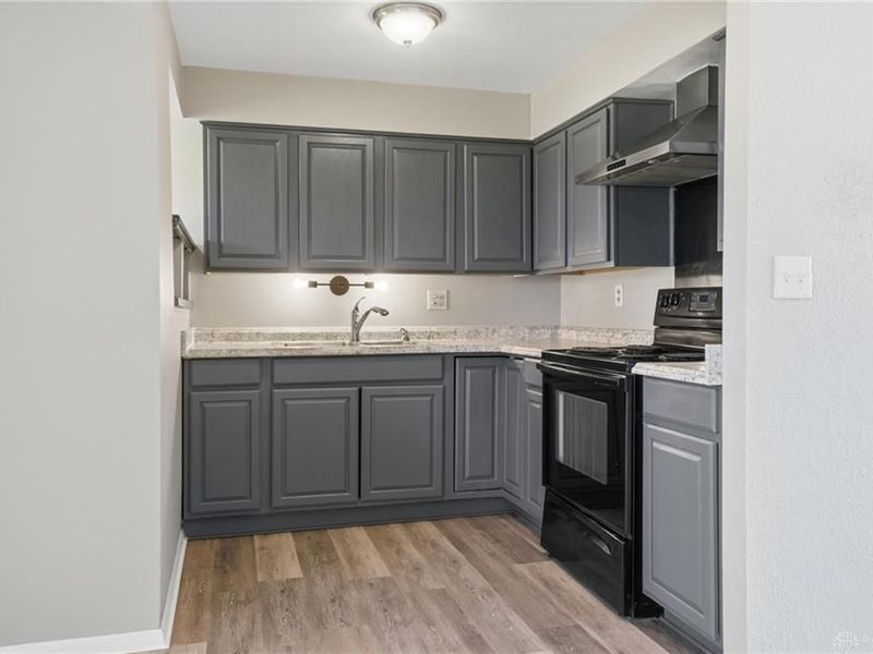 5717 Resik Drive, Huber Heights, OH 45424 Photo 10