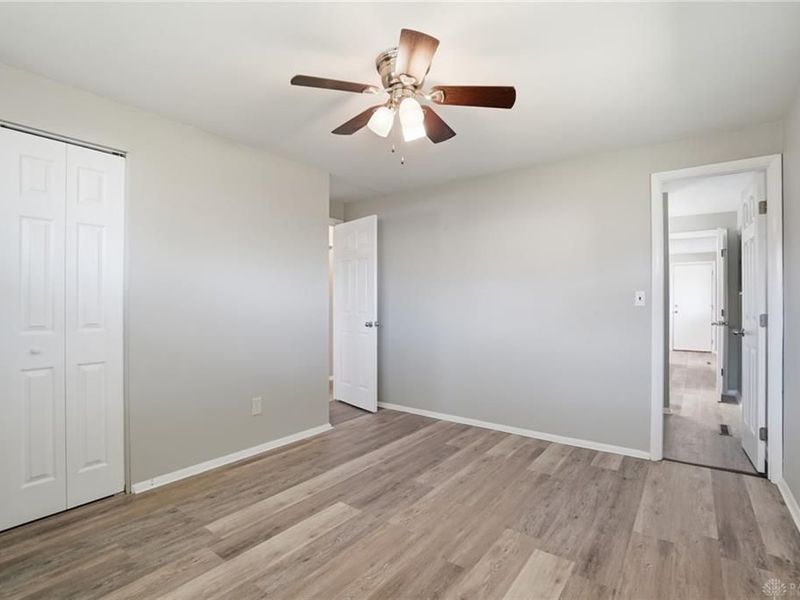 5717 Resik Drive, Huber Heights, OH 45424 Photo 19