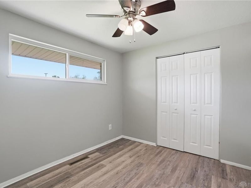 5717 Resik Drive, Huber Heights, OH 45424 Photo 28