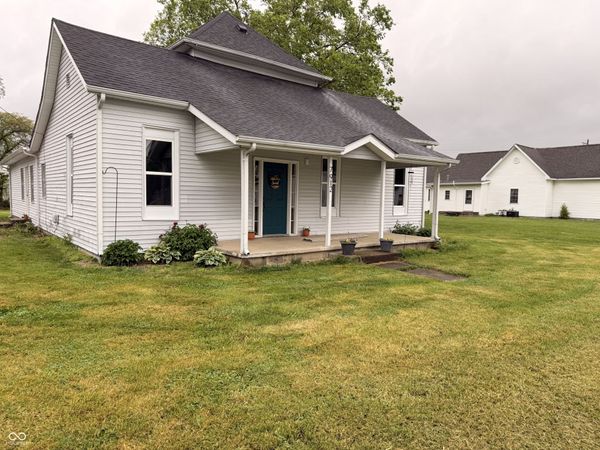 7912 N Depot Street, Clifford, IN 47226
