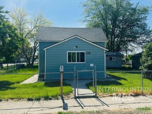 128 9th Ave N, Nampa, ID 83687