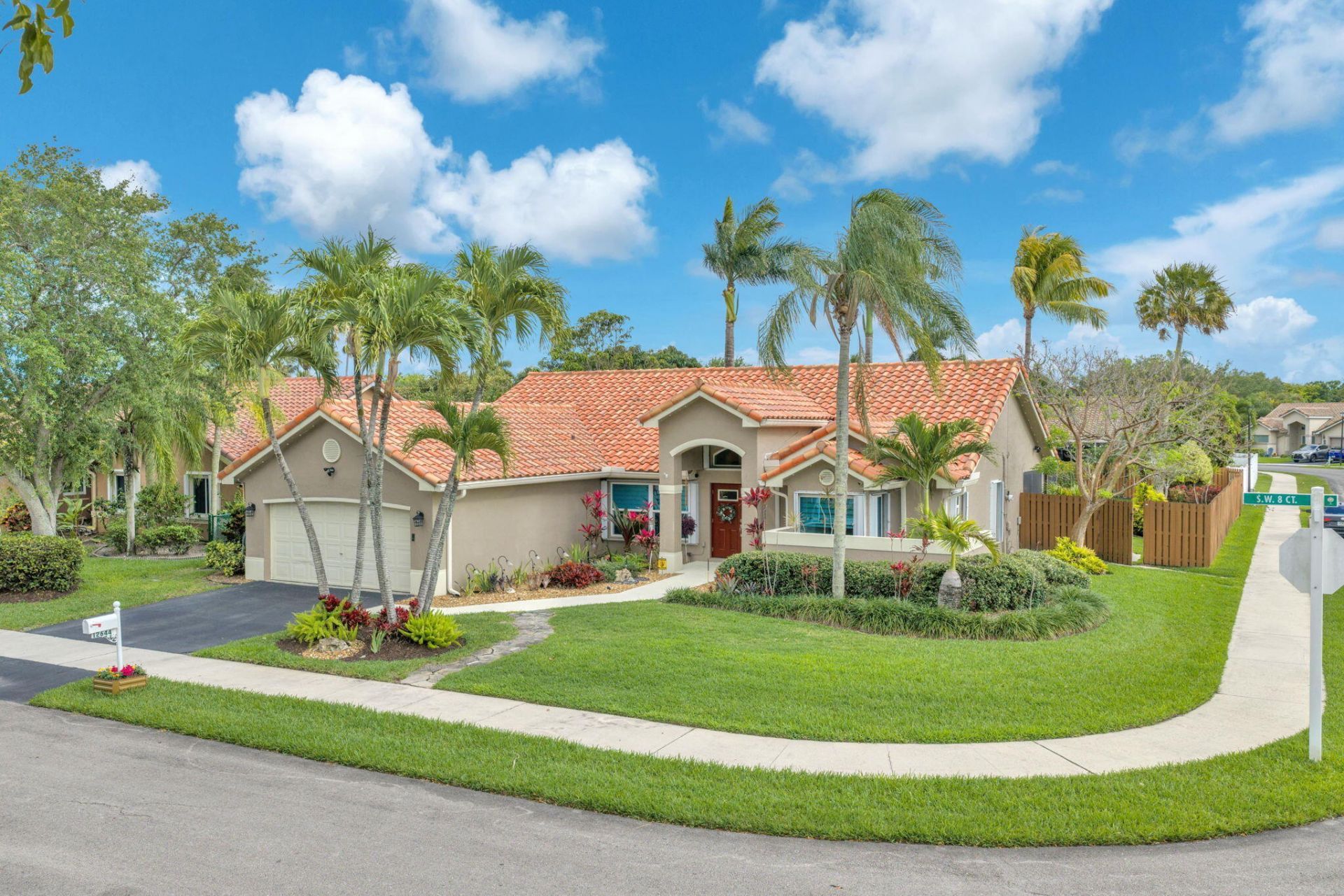 12644 SW 8th Court, Davie, FL 33325 Photo