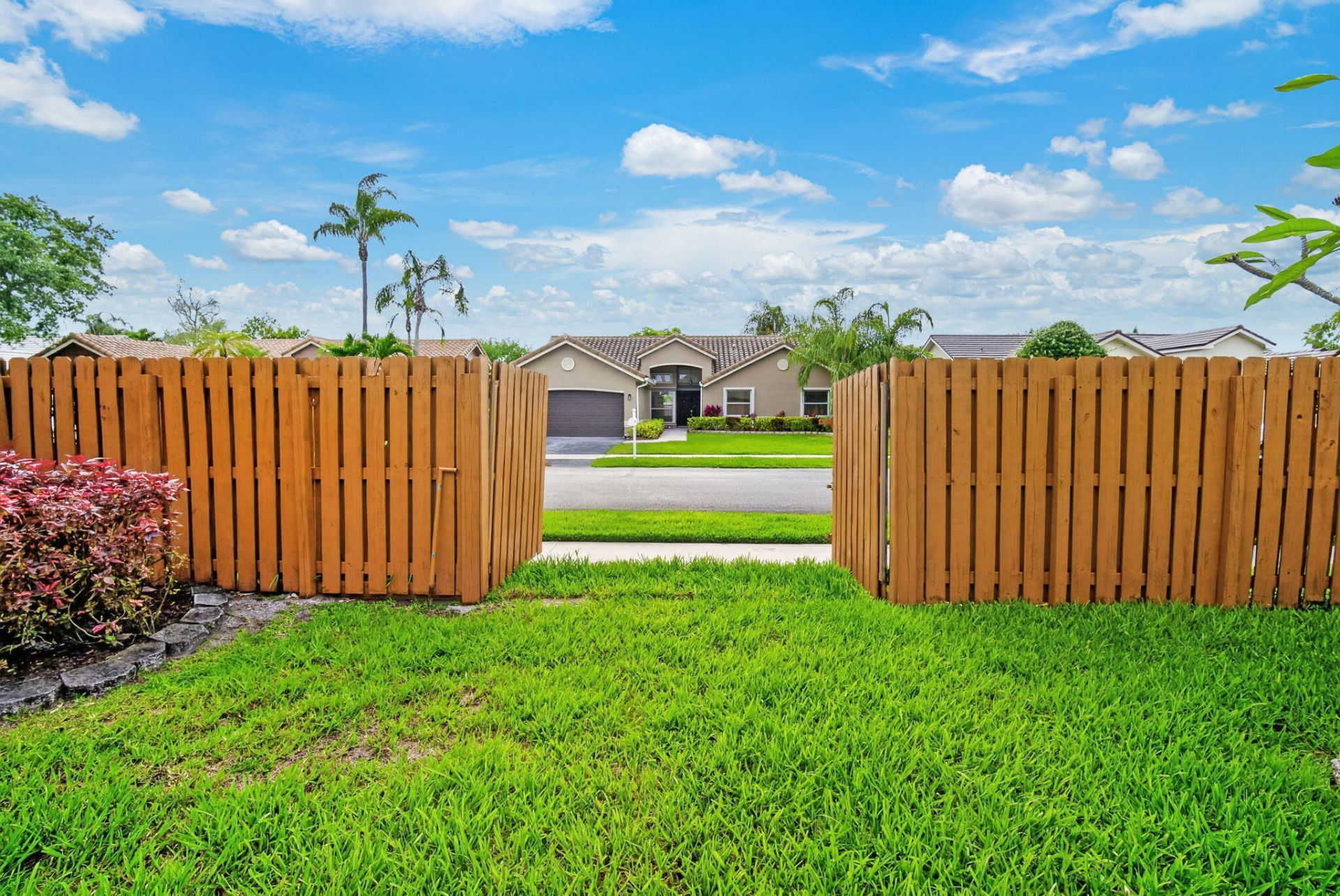 12644 SW 8th Court, Davie, FL 33325 Photo
