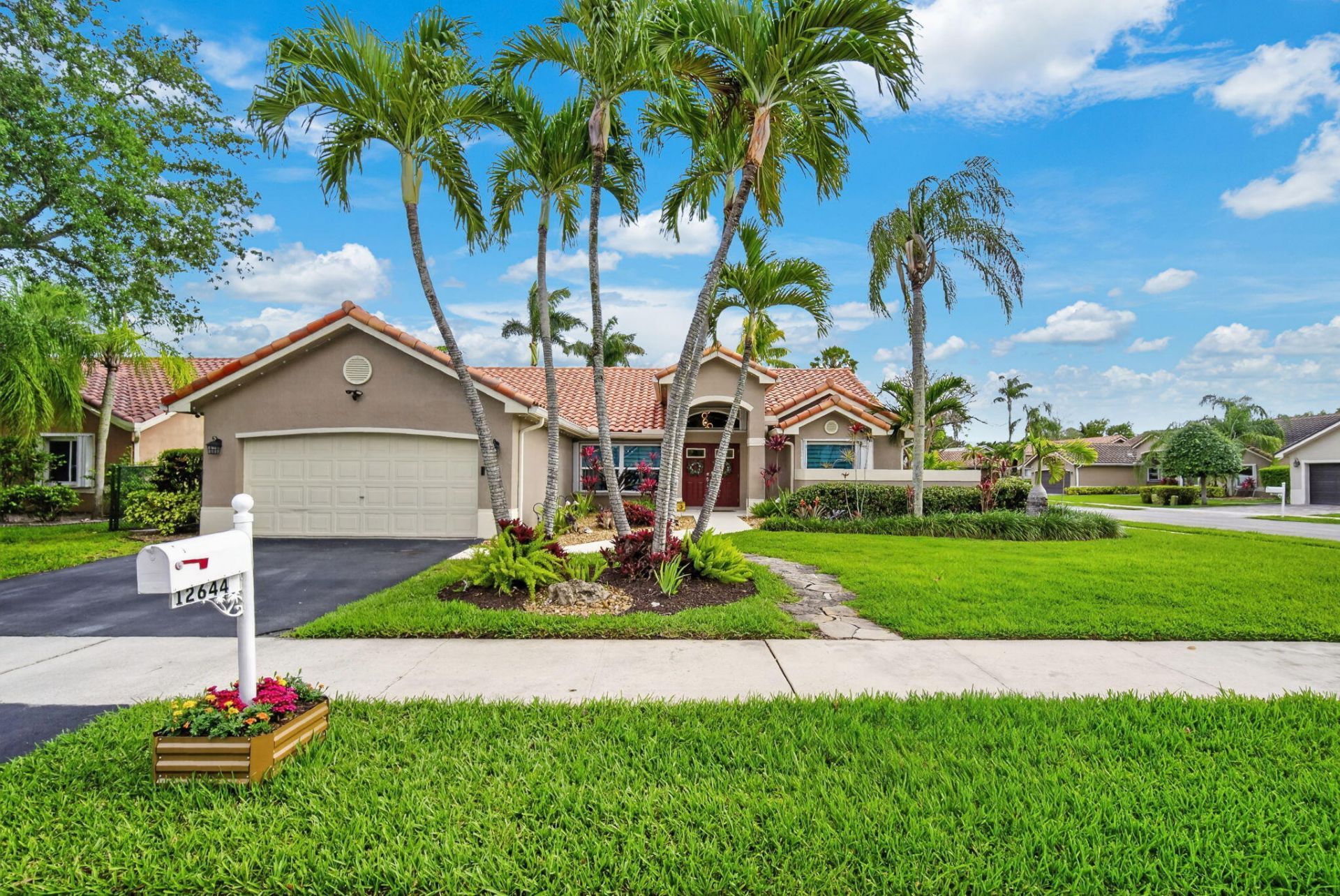 12644 SW 8th Court, Davie, FL 33325 Photo