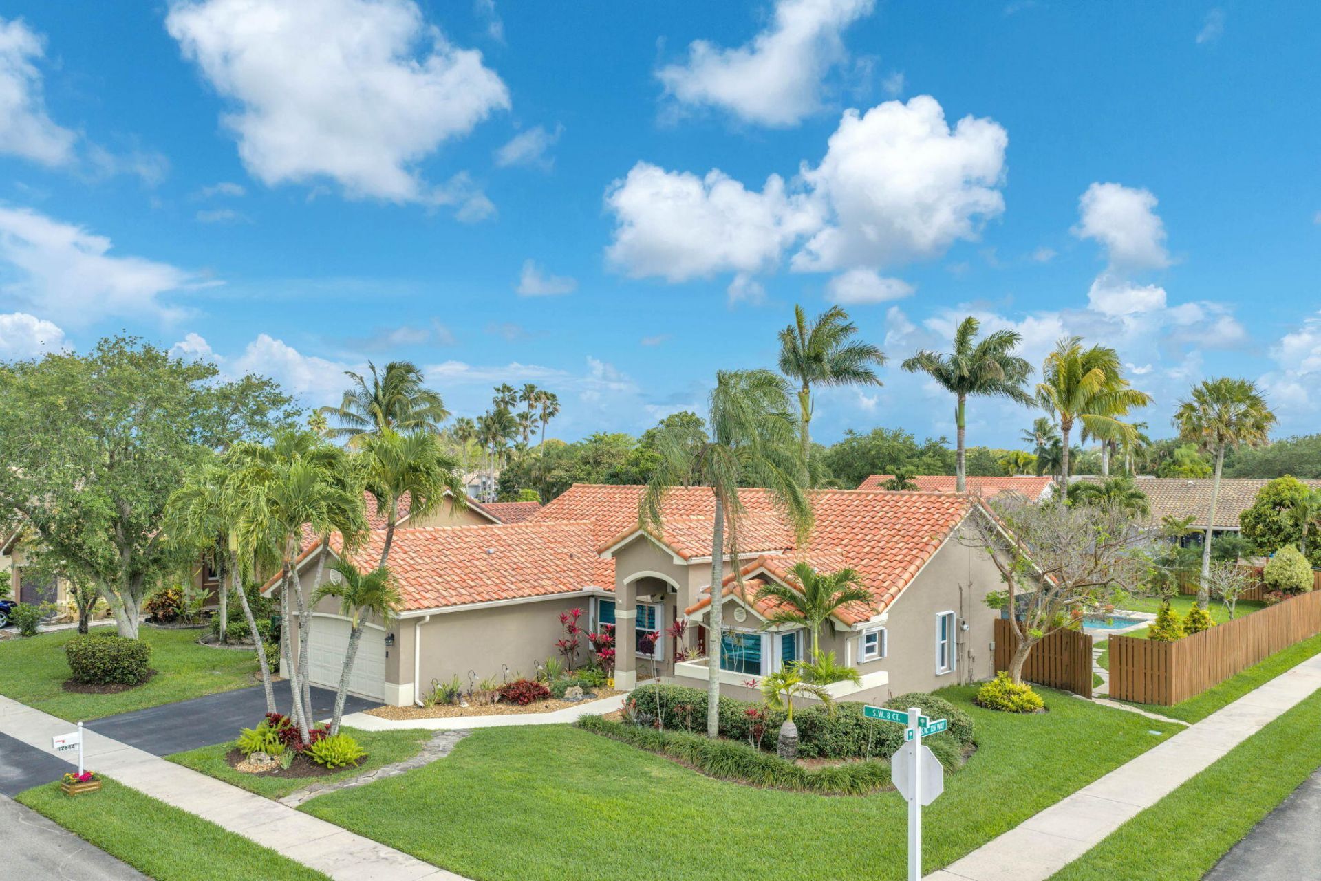 12644 SW 8th Court, Davie, FL 33325 Photo
