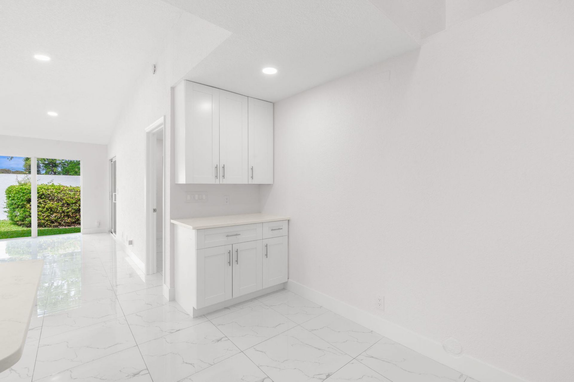 6702 N Pine Island Road, Unit 6702, Tamarac, FL 33321 Photo