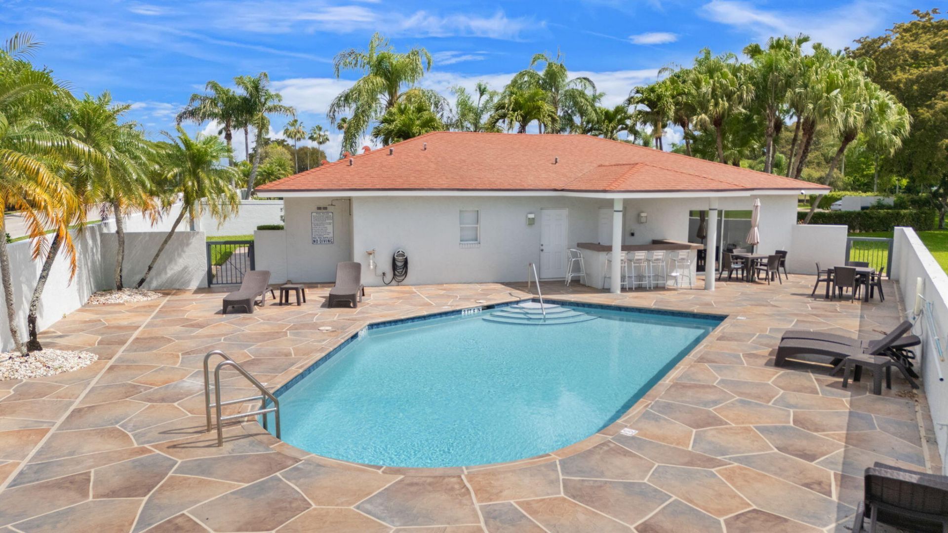 6702 N Pine Island Road, Unit 6702, Tamarac, FL 33321 Photo