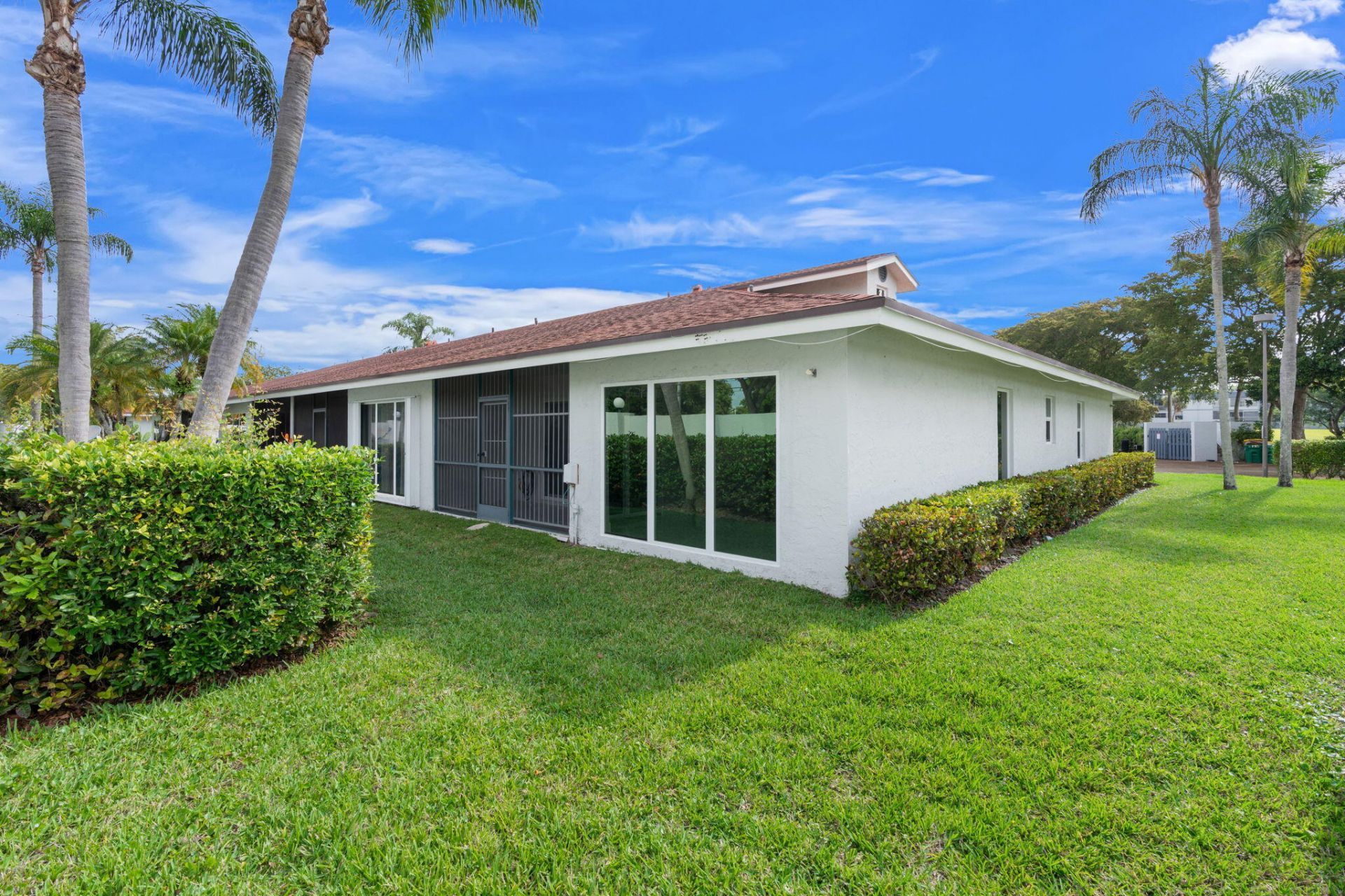 6702 N Pine Island Road, Unit 6702, Tamarac, FL 33321 Photo