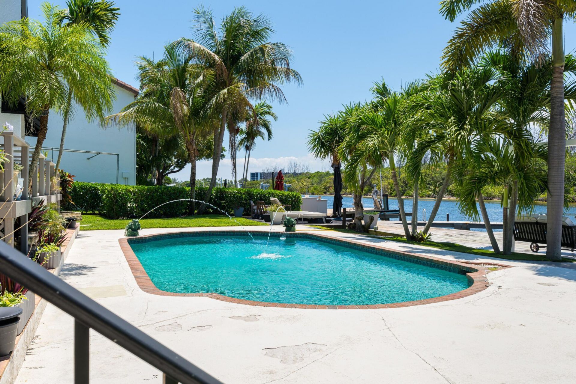 641 NE 19th Avenue, Deerfield Beach, FL 33441 Photo