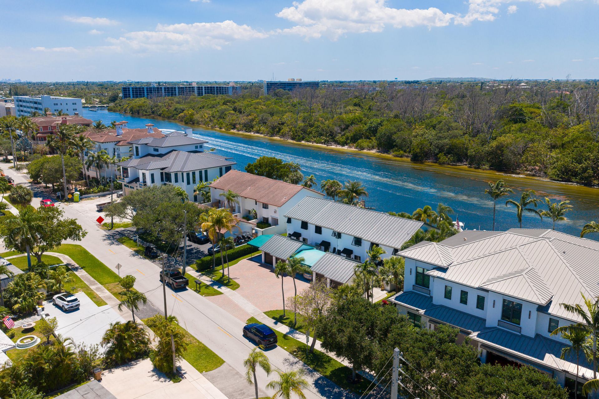 641 NE 19th Avenue, Deerfield Beach, FL 33441 Photo