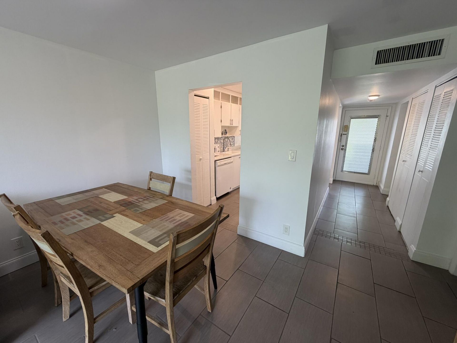 8105 NW 61 Street, Unit A306, Tamarac, FL 33321 Photo