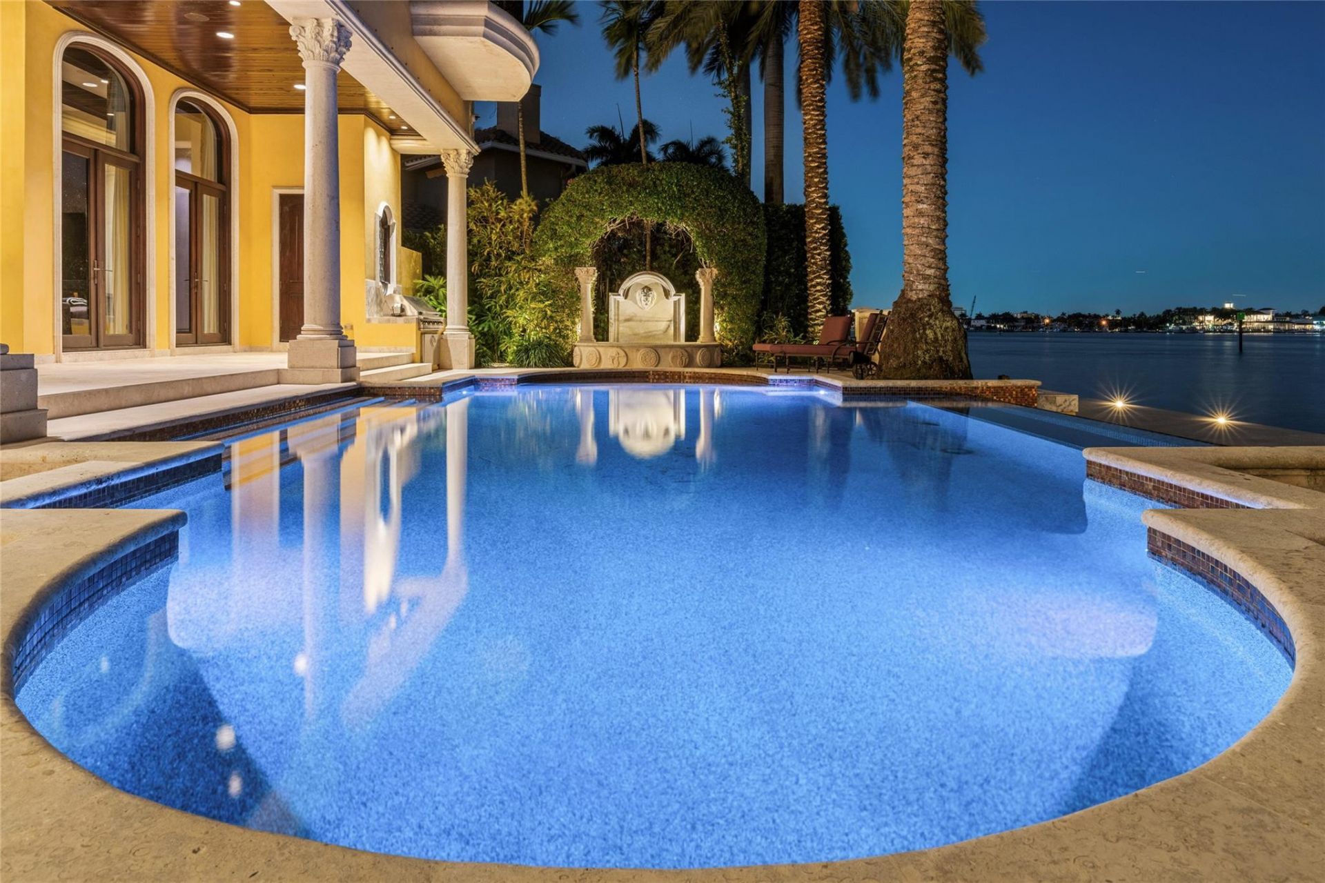 1 Isla Bahia Drive, Fort Lauderdale, FL 33316 Photo