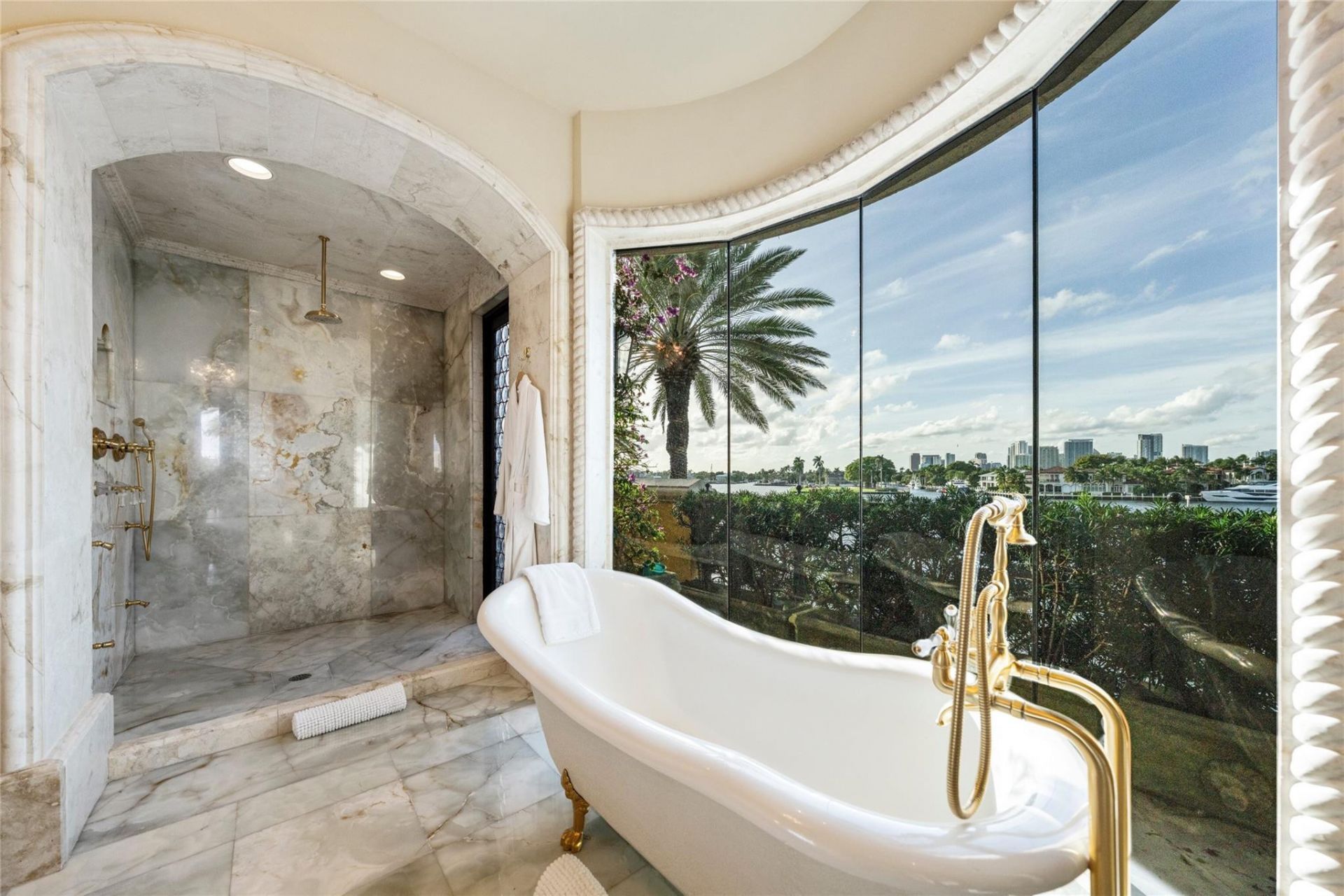 1 Isla Bahia Drive, Fort Lauderdale, FL 33316 Photo