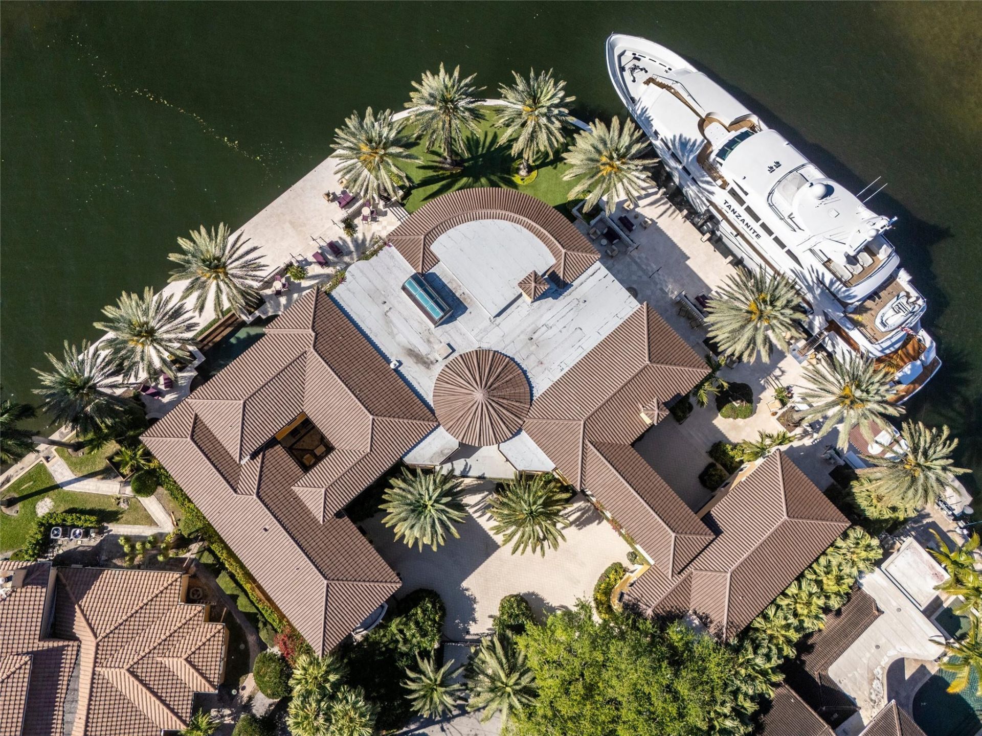 1 Isla Bahia Drive, Fort Lauderdale, FL 33316 Photo