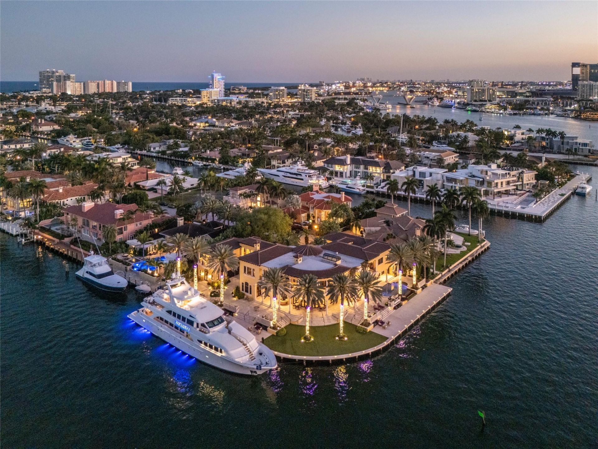 1 Isla Bahia Drive, Fort Lauderdale, FL 33316 Photo