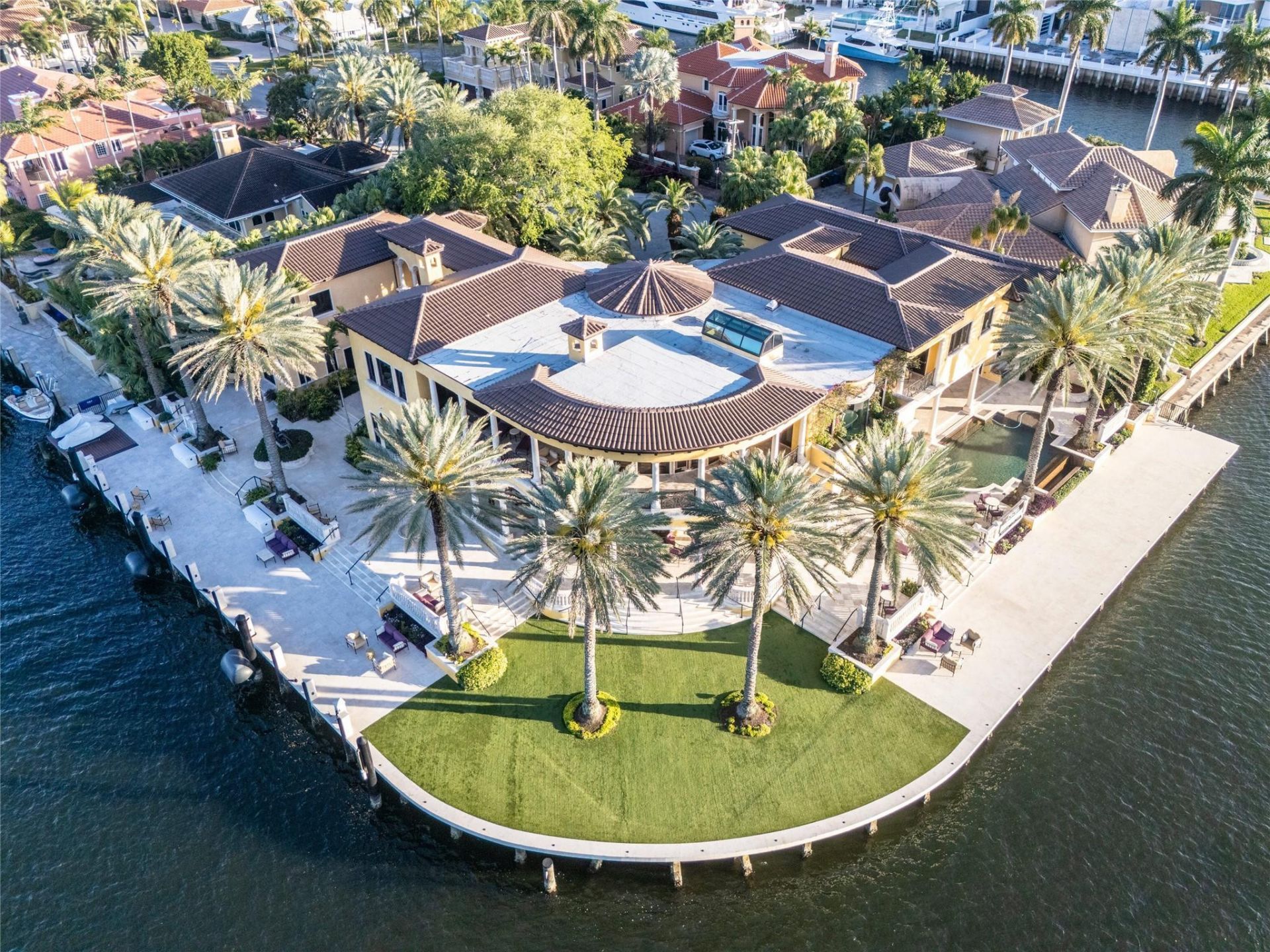 1 Isla Bahia Drive, Fort Lauderdale, FL 33316 Photo