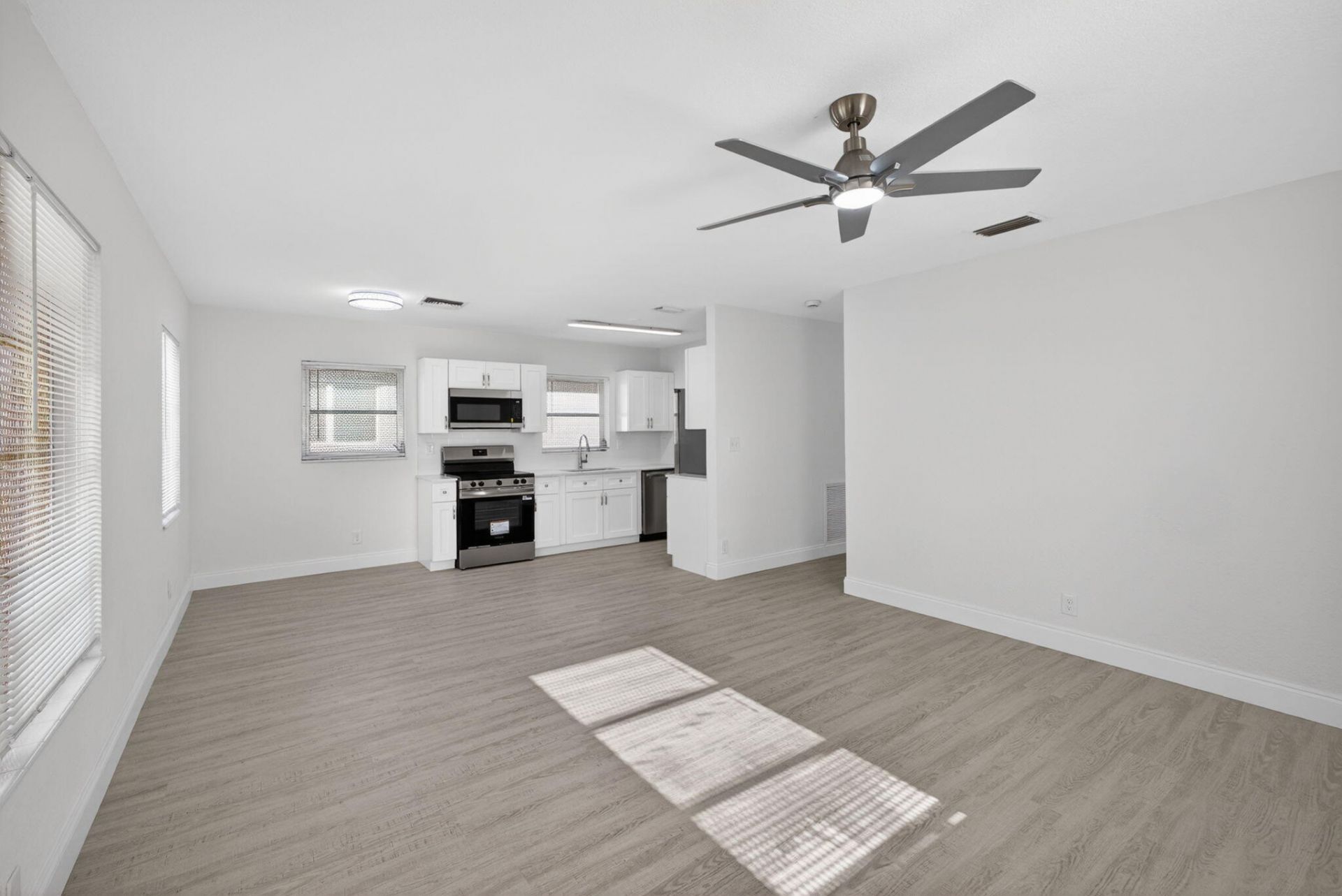 1440 Ac Evans Street, Riviera Beach, FL 33404 Photo