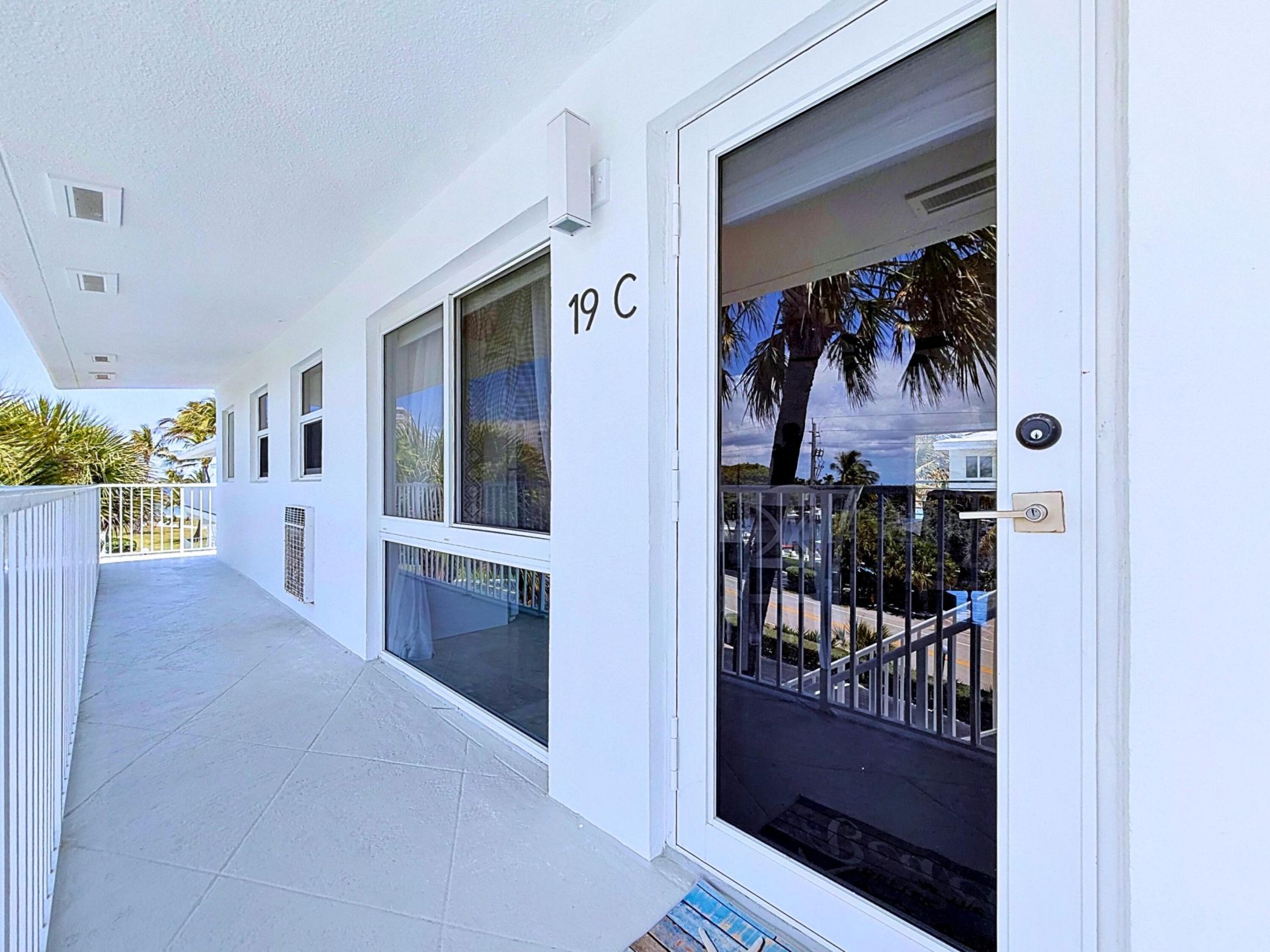 1043 Hillsboro Mile Hillsboro Mile, Unit 19c, Hillsboro Beach, FL 33062 Photo