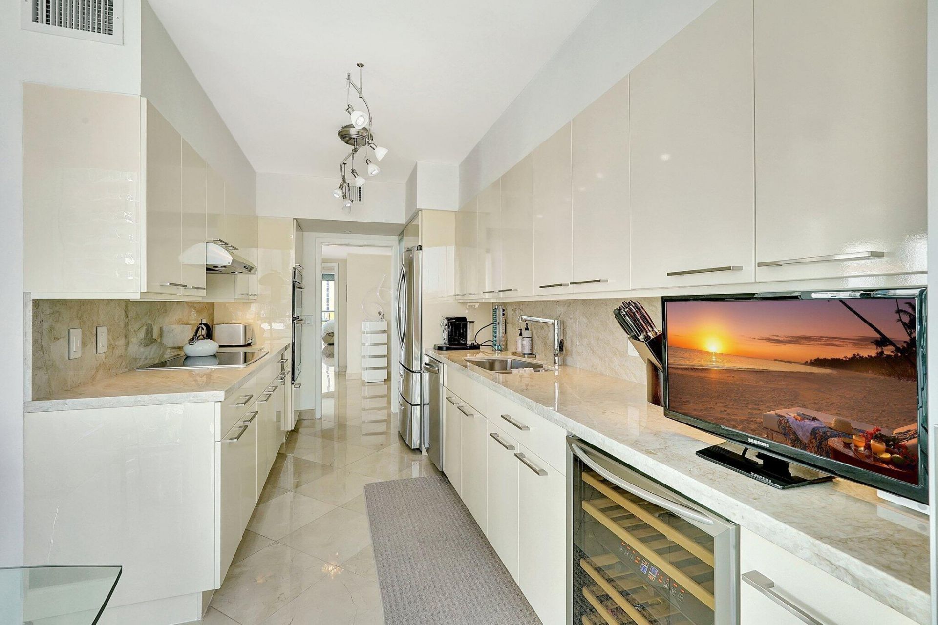 16400 Collins Avenue, Unit 641, Sunny Isles Beach, FL 33160 Photo