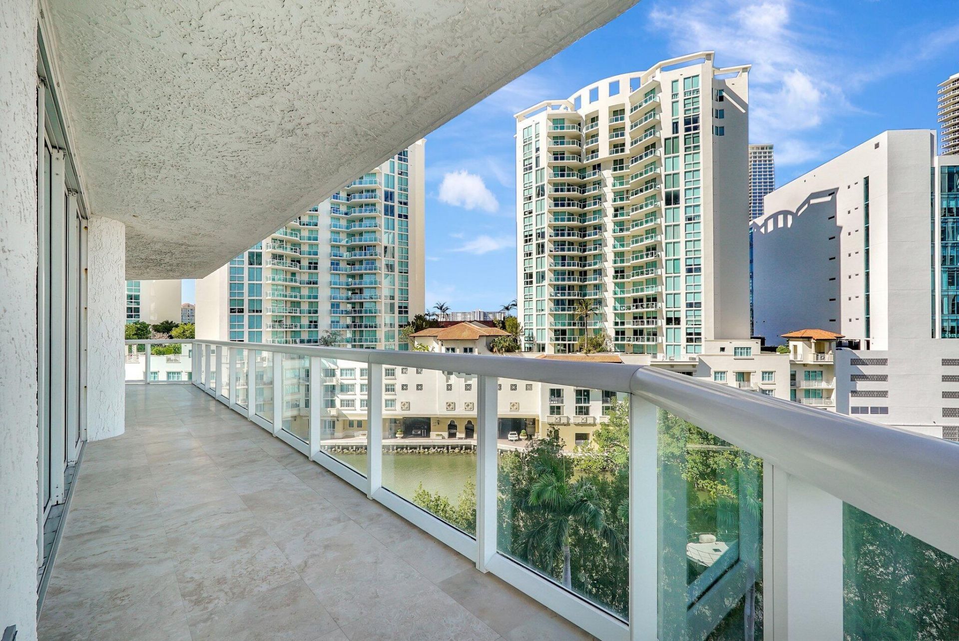 16400 Collins Avenue, Unit 641, Sunny Isles Beach, FL 33160 Photo