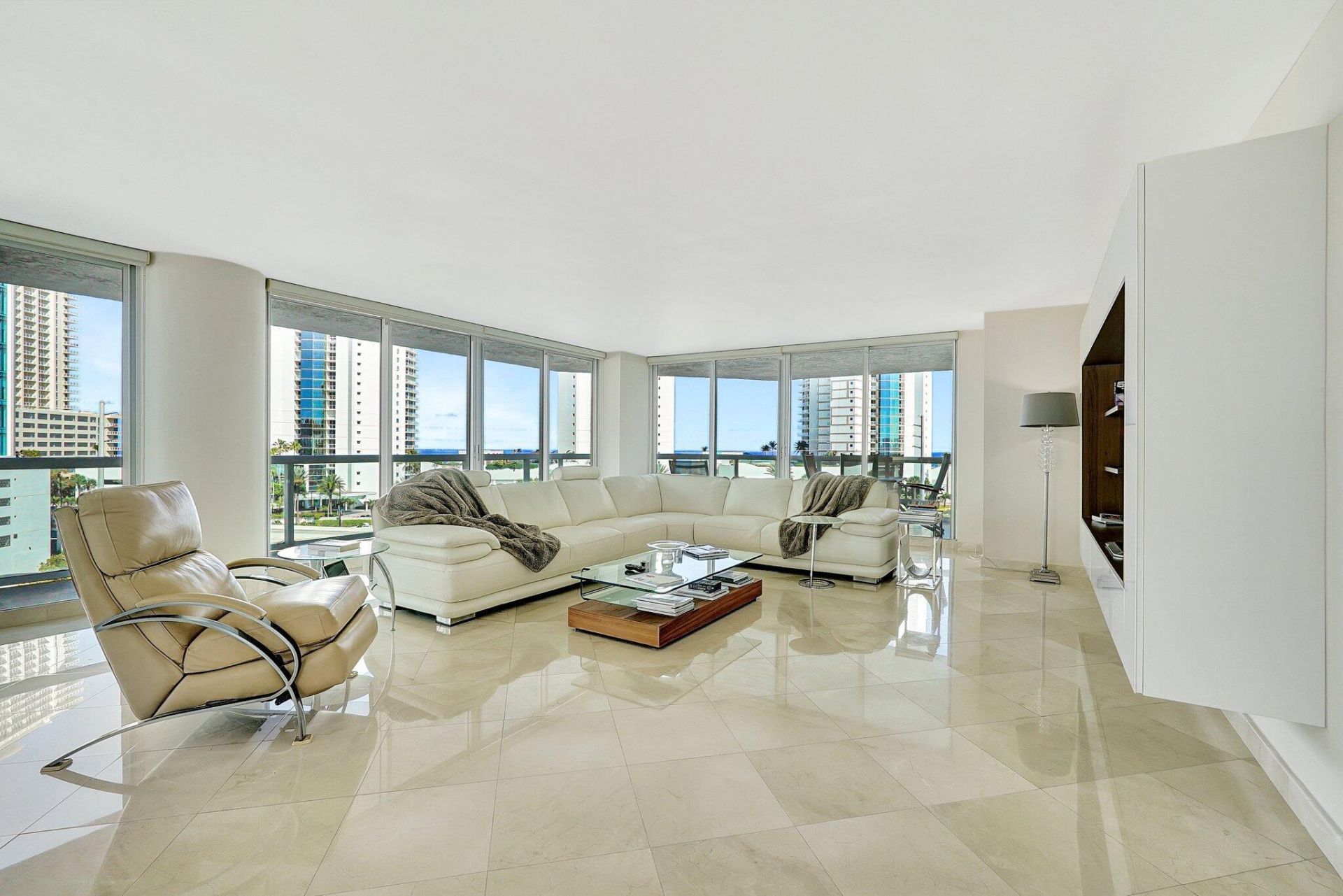 16400 Collins Avenue, Unit 641, Sunny Isles Beach, FL 33160 Photo
