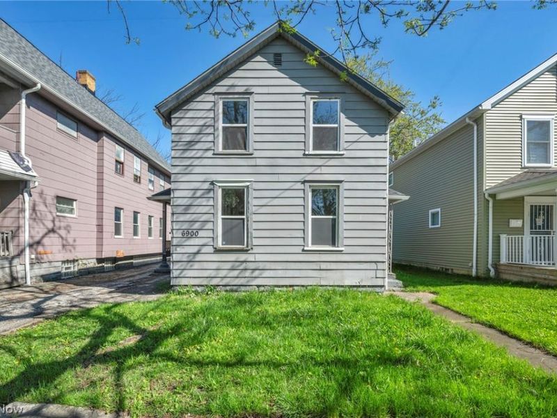 6900 Lawn Avenue, Cleveland, OH 44102 Photo 1