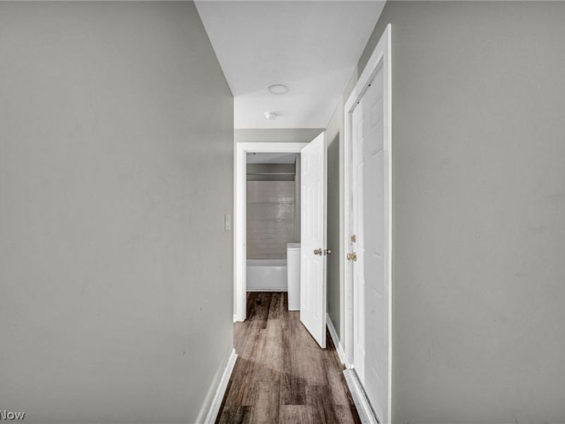 6900 Lawn Avenue, Cleveland, OH 44102 Photo 18