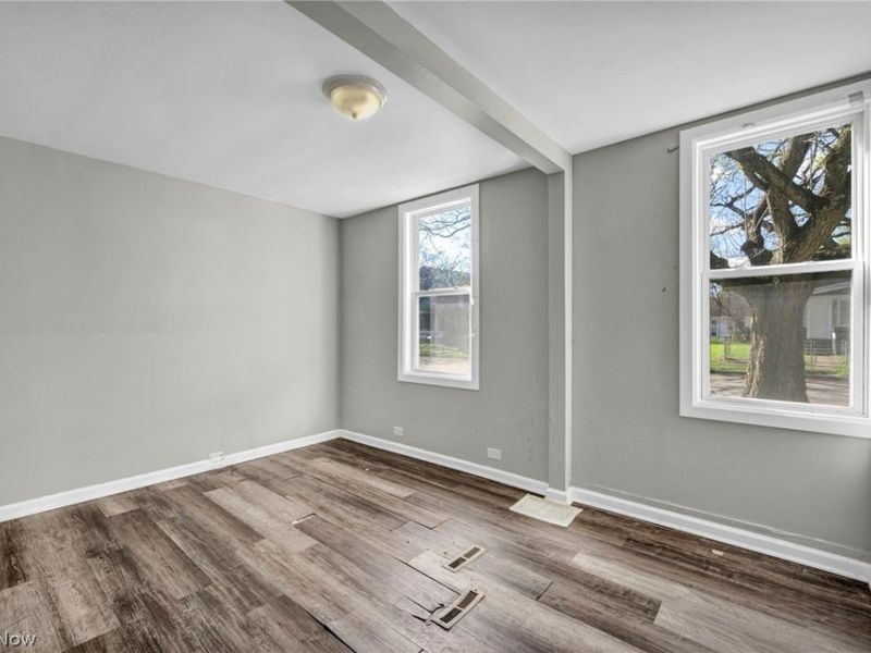 6900 Lawn Avenue, Cleveland, OH 44102 Photo 21