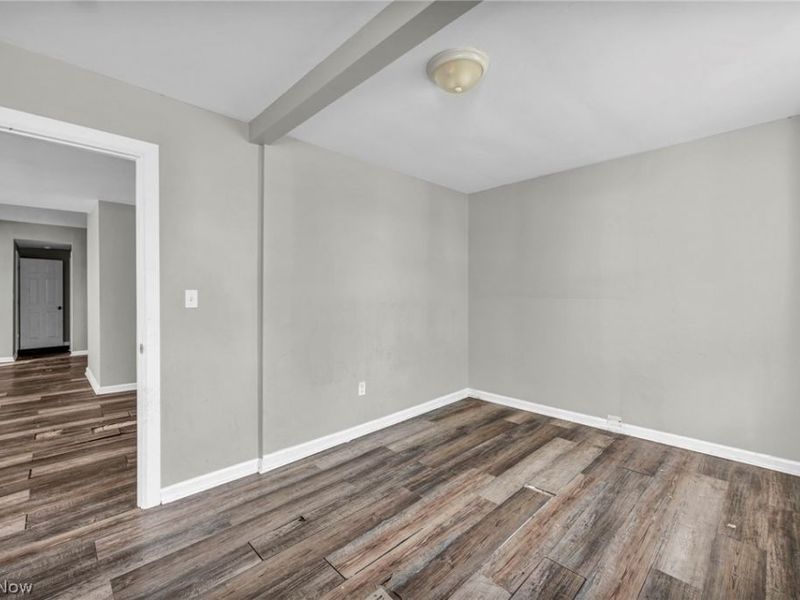 6900 Lawn Avenue, Cleveland, OH 44102 Photo 22