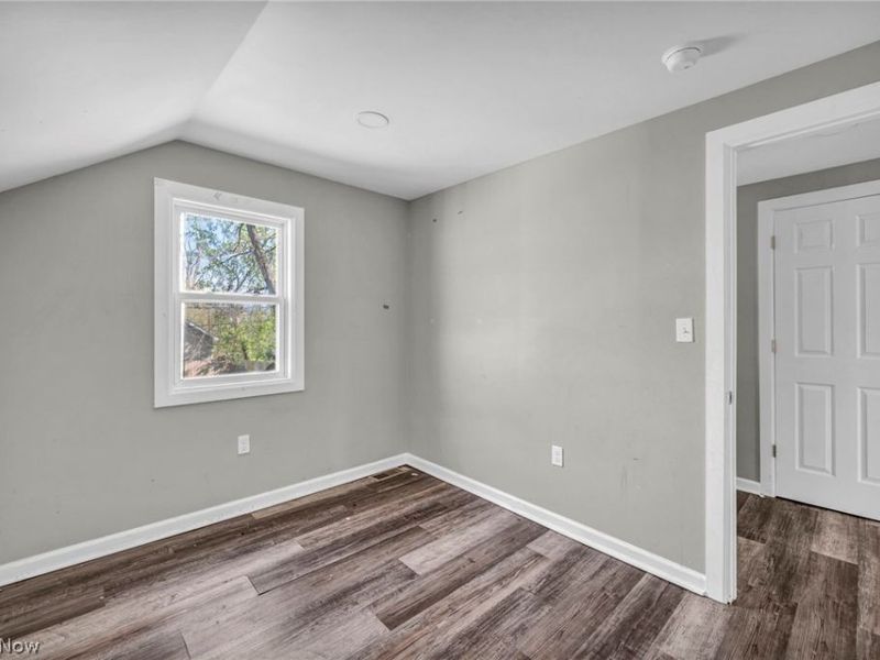 6900 Lawn Avenue, Cleveland, OH 44102 Photo 28