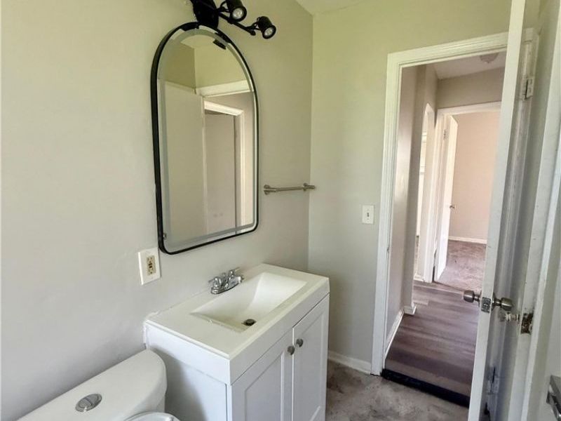 4816 E 173rd Street, Cleveland, OH 44128 Photo 18