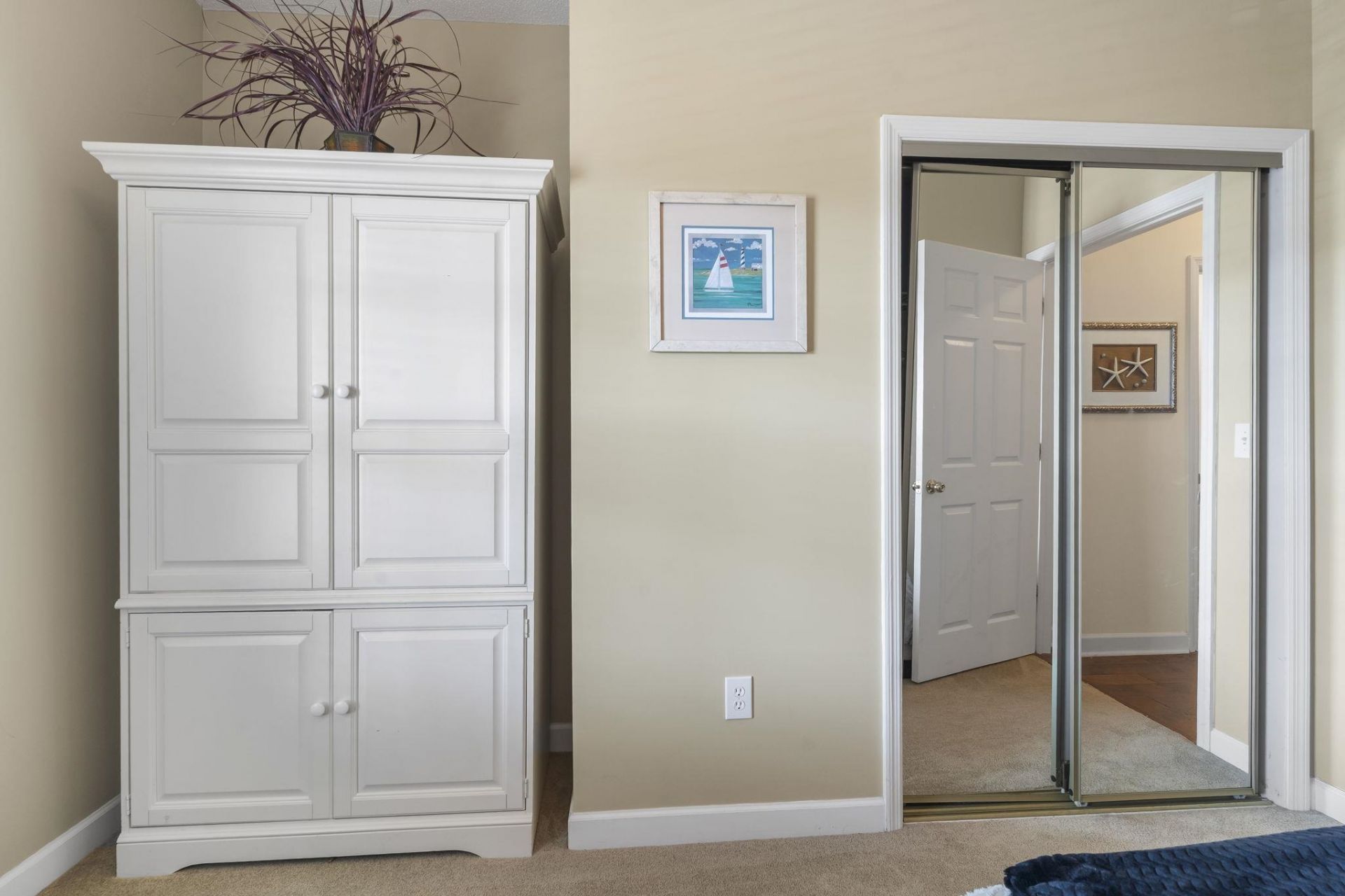 5801 Oyster Catcher Dr. Photo 7