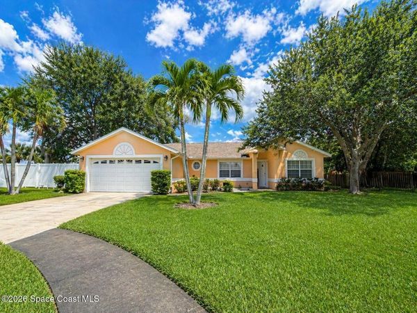 563 Summers Creek Drive , Merritt Island, FL 32952