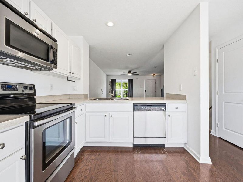 6257 Needletail Road, Unit # 32, Columbus, OH 43230 Photo 18