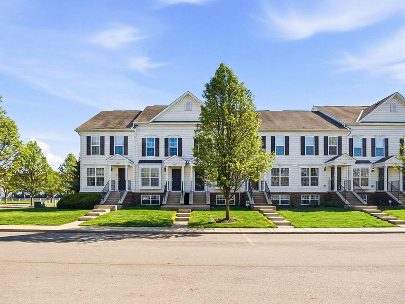 6257 Needletail Road, Unit # 32, Columbus, OH 43230 Photo 2