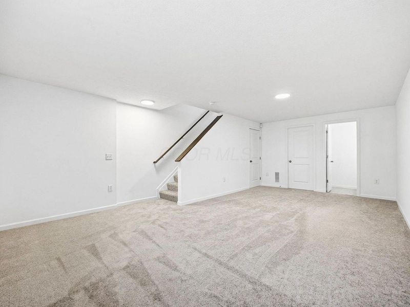 6257 Needletail Road, Unit # 32, Columbus, OH 43230 Photo 24