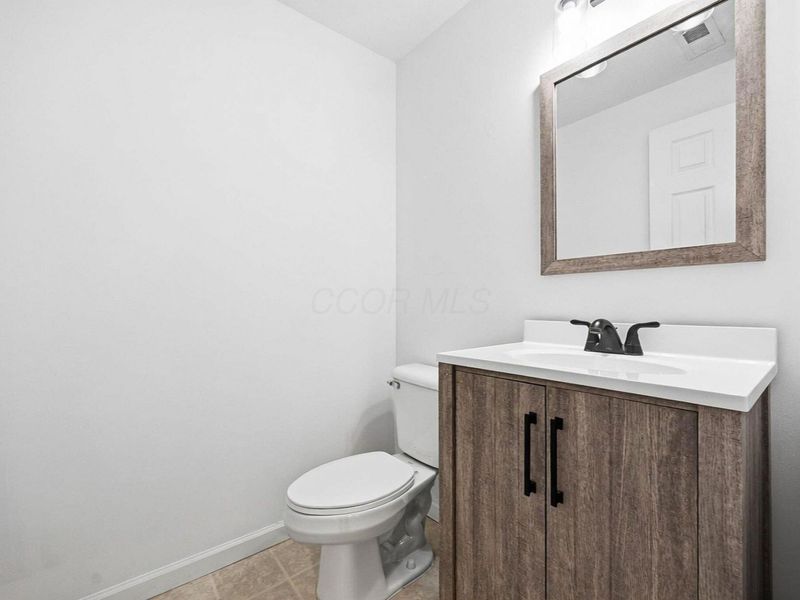 6257 Needletail Road, Unit # 32, Columbus, OH 43230 Photo 27