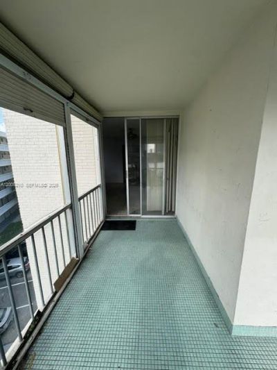 2861 Leonard Dr, Unit F514, Aventura, FL 33160 Photo
