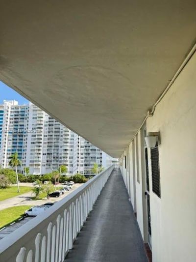 2861 Leonard Dr, Unit F514, Aventura, FL 33160 Photo