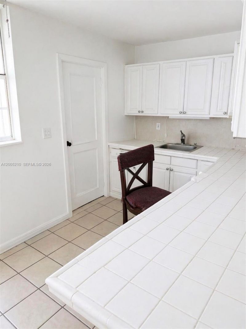 2861 Leonard Dr, Unit F514, Aventura, FL 33160 Photo