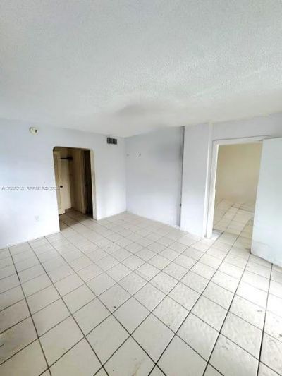 2861 Leonard Dr, Unit F514, Aventura, FL 33160 Photo
