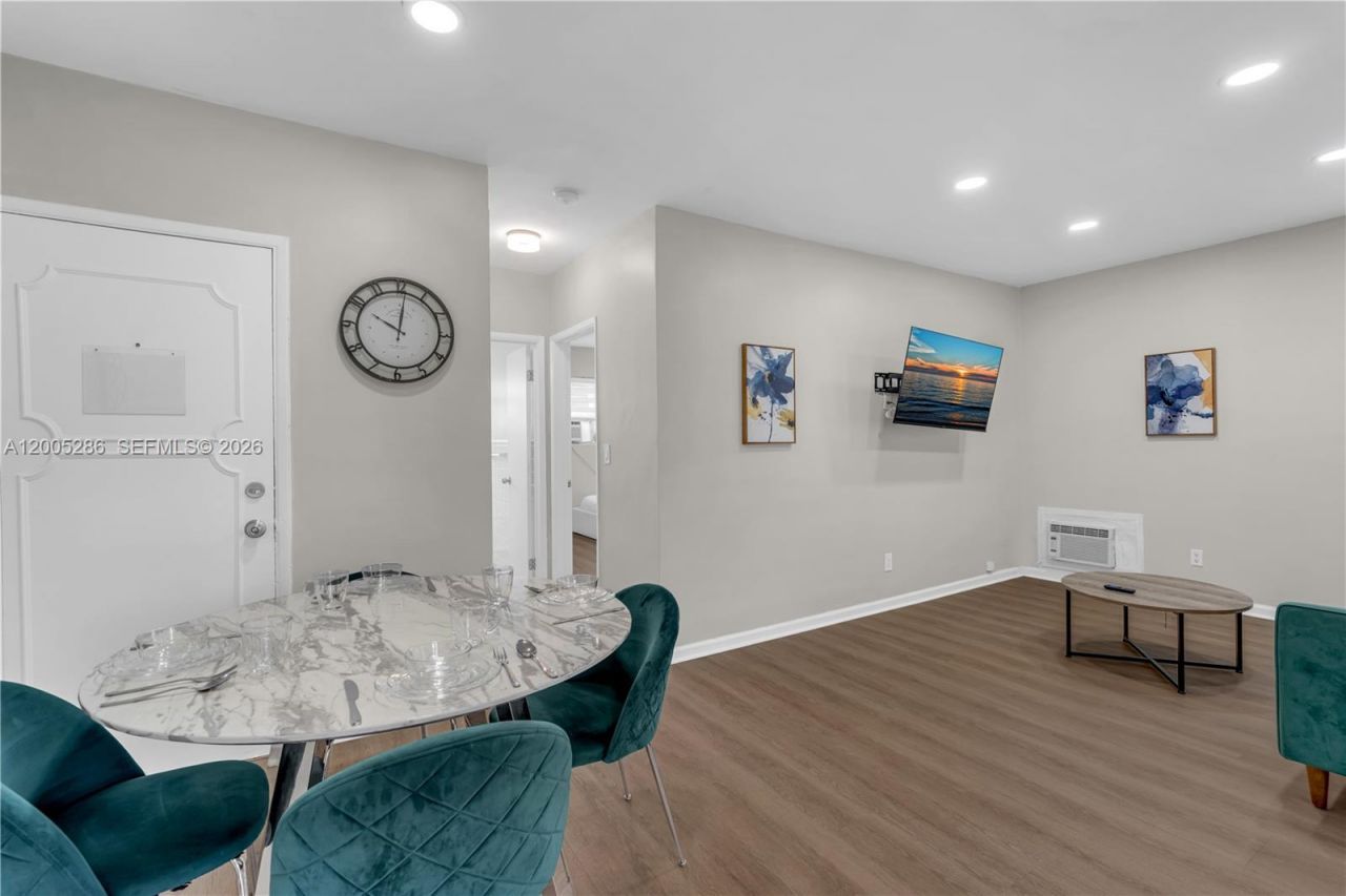 10006 E Bay Harbor Dr, Unit 15, Bay Harbor Islands, FL 33154 Photo