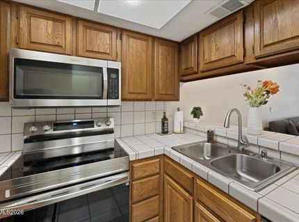 3095 Lakeside Drive, Unit # 103, Reno, NV 89509 Photo