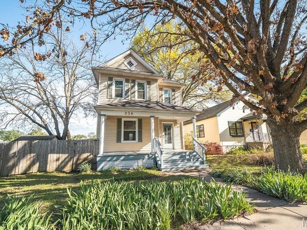 238 Houston Street , St Charles, MO 63301