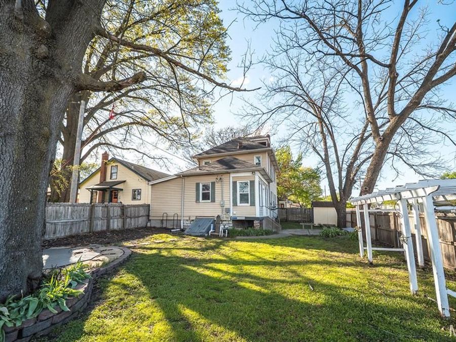 Property Image 8