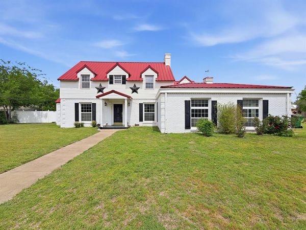 609 E Main Street , Hamilton, TX 76531