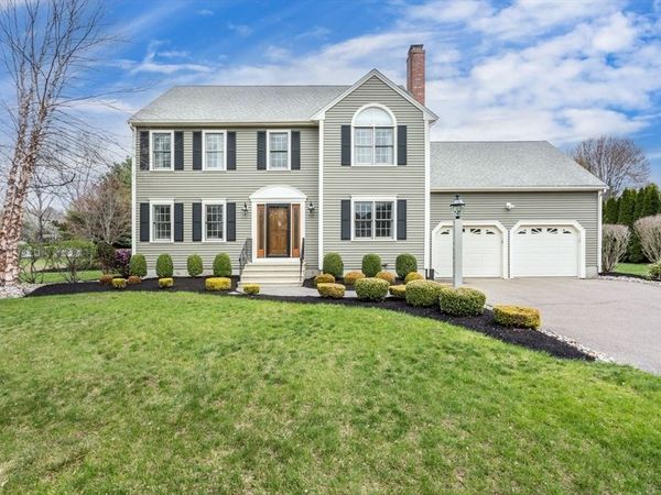 5 Mary Ellen Lane, Franklin, MA 02038