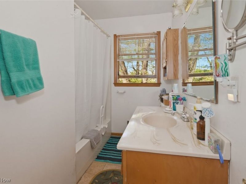 3741 Mayfair Lane, Cambridge, OH 43725 Photo 30