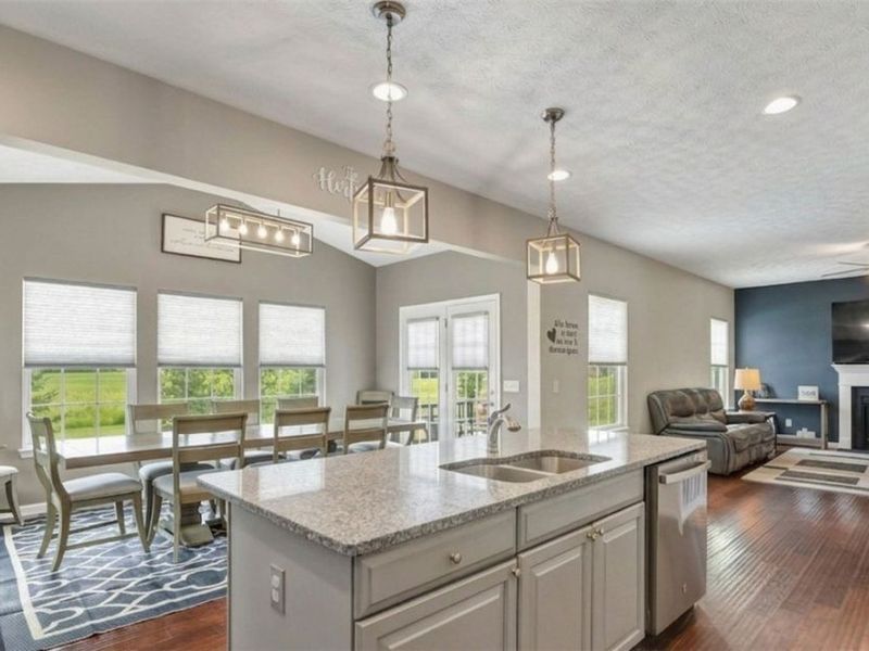 6530 Wisteria Lane, Medina, OH 44256 Photo 12